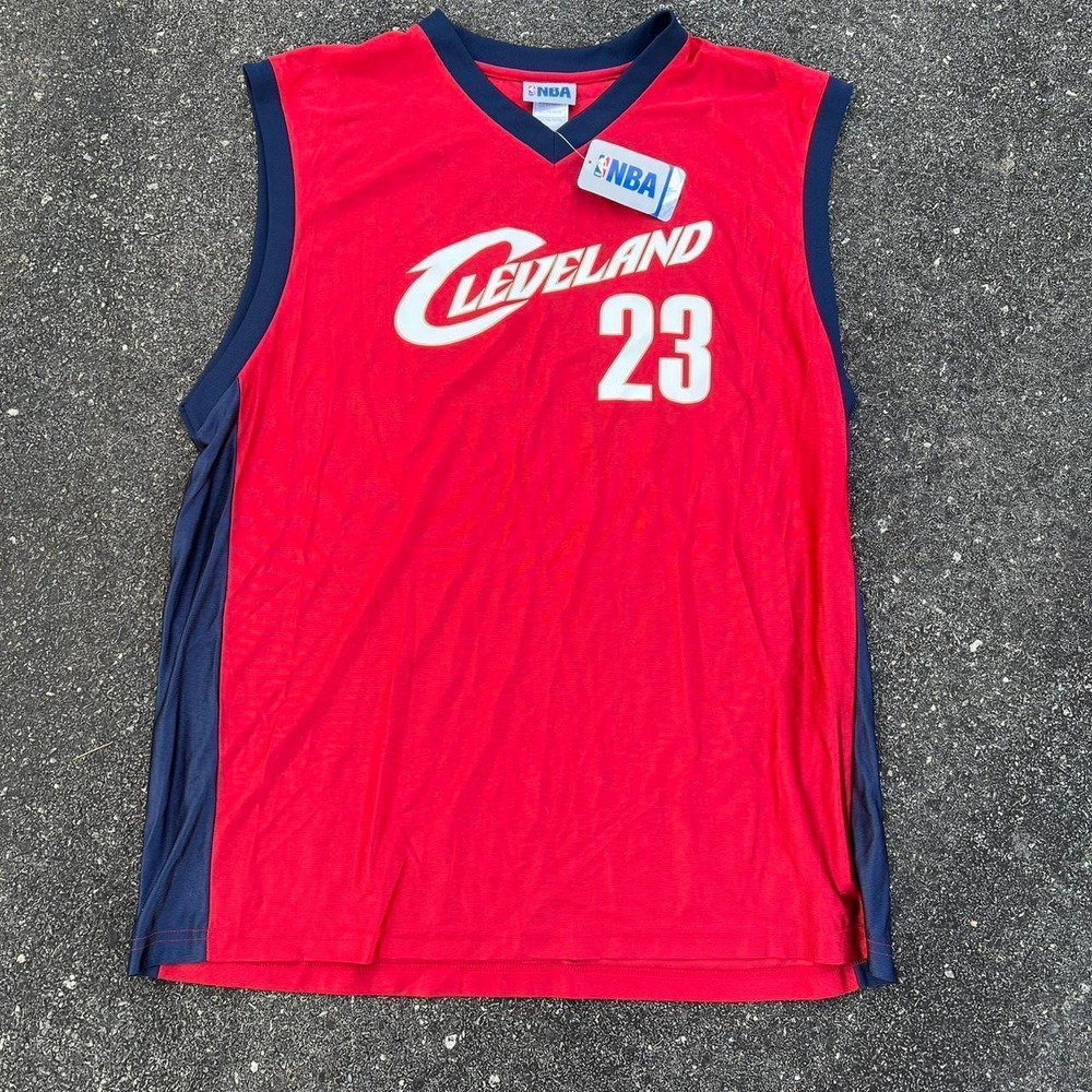 2000s NWT LeBron James Cleveland Cavaliers Jersey size XXL